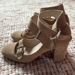 See by Chloé Nude/Tan Suede Pumps